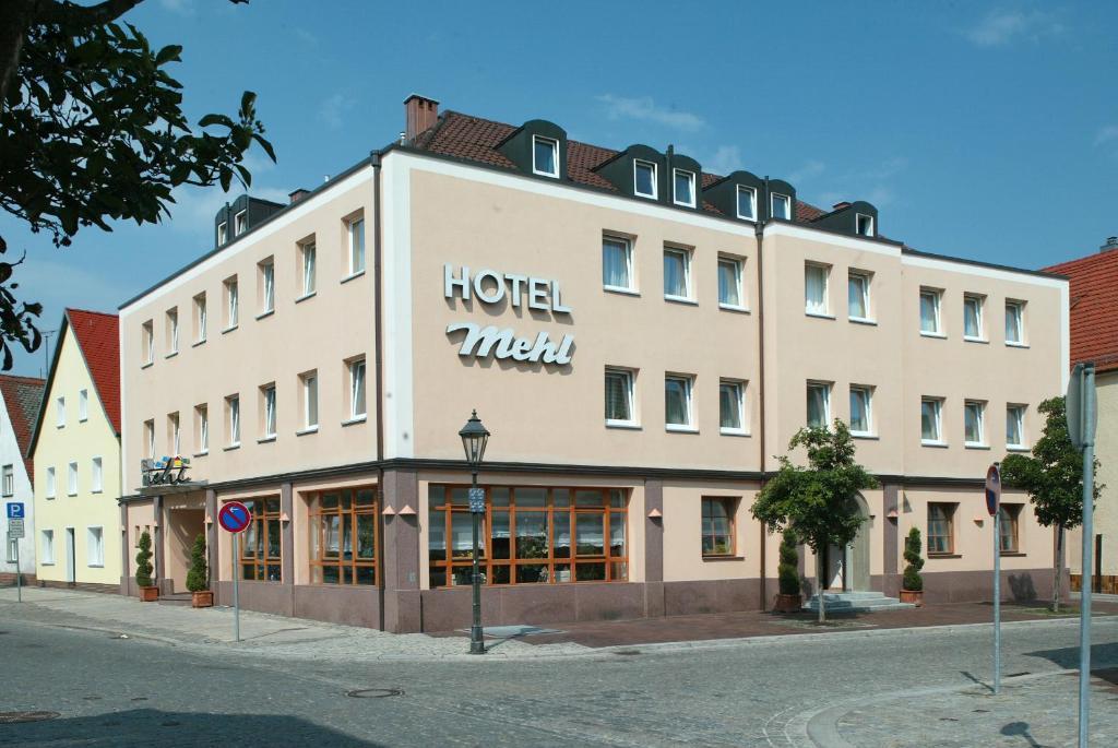 Hotel Mehl Neumarkt in der Oberpfalz Εξωτερικό φωτογραφία